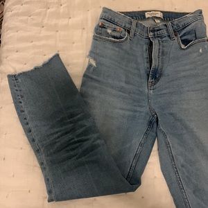 Abercrombie Curve Love 90s Ultra High Rise Straight Jeans